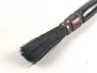 Haarpinsel für optisches Gerät der Wehrmacht. Gesamtlänge knapp 21,5cm