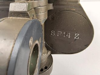 Scherenfernrohr SF14 Z von Carl Zeiss Jena. Klare Durchsicht, deutliche Strichplatte. Vermutlich Exportausführung aus den 1930iger Jahren, überlackiertes Stück