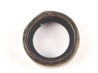 Einzelner Okularring für ein Dienstglas 7 x 50 der Wehrmacht, braune Preßmasse