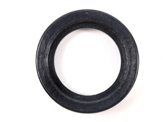 Einzelner Okularring, Innendurchmesser am Gewinde 25mm. Alter und Herkunft unbekannt
