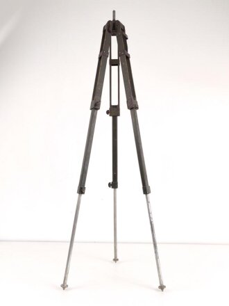 Gestell für Optik Reichswehr und frühe Wehrmacht, passend für Scherenfernrohr, Richtkreis, K-Blink.., Lichtsprechgerät. Reichswehrabnahme, Originallack, eine Schraube neuzeitlich ergänzt