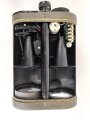 Lichtsprechgerät 80 Wehrmacht. Hersteller  Carl Zeiss Jena 1940. Optisch einwandfrei, Originallack, Funktion nicht geprüft. Im passenden Behälter