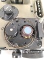 Lichtsprechgerät 80 Wehrmacht. Hersteller  Carl Zeiss Jena 1940. Optisch einwandfrei, Originallack, Funktion nicht geprüft. Im passenden Behälter