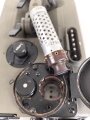 Lichtsprechgerät 80 Wehrmacht. Hersteller  Carl Zeiss Jena 1940. Optisch einwandfrei, Originallack, Funktion nicht geprüft. Im passenden Behälter