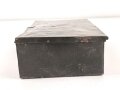 Transportkasten Wehrmacht, datiert 1938. Maße etwa 12,5 x 20 x 6cm. Originallack