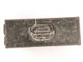 Transportkasten Wehrmacht, Maße etwa  8 x 21 x 10cm. Originallack