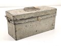 Transportkasten Wehrmacht, Maße etwa  8 x 21 x 10cm. Originallack