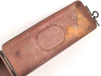 Transportkasten Wehrmacht, Maße etwa  8 x 21 x 10cm. Originallack