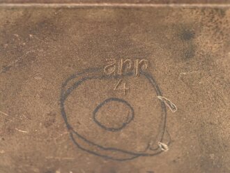 Transportkasten Reinigungsgerät für Flak 38 Wehrmacht, Maße etwa  7,5 x 31,5 x 5cm. Originallack