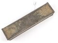 Transportkasten Reinigungsgerät für Flak 38 Wehrmacht, Maße etwa  7,5 x 31,5 x 5cm. Originallack