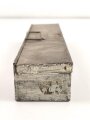 Transportkasten Reinigungsgerät für Flak 38Wehrmacht, Maße etwa  7,5 x 31,5 x 5cm. Originallack, Verschluss defekt