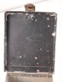 Luftwaffe, Leichtmetallkasten für ein Flugzeug. Maße etwa 12,5 x 15 x 23cm. Originallack