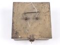 Transportkasten Wehrmacht, Maße etwa  18 x 18,5 x 9cm. Originallack