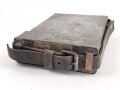 Transportbehälter " PETROLE" vermutlich Frankreich oder Italien. Maße etwa 4,5 x 14 x 20cm