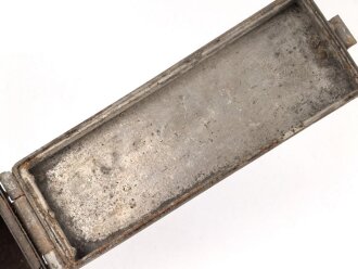 Transportbehälter vermutlich Deutsch 1. Weltkrieg, Maße etwa 6 x 5 x 18,5 x 11,5cm