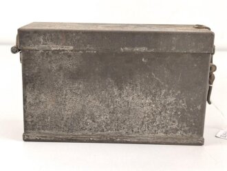 Transportbehälter vermutlich Deutsch 1. Weltkrieg, Maße etwa 6 x 5 x 18,5 x 11,5cm