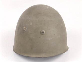 Italien 2. Weltkrieg, Stahlhelm M33 , Originallack und Kinnriemen. Ungetragenes Stück