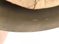 Italien 2. Weltkrieg, Stahlhelm M33 , Originallack und Kinnriemen. Ungetragenes Stück