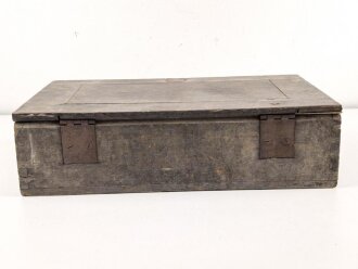 1.Weltkrieg, Zubehörkasten für MG 08/15. Ungereinigtes Stück, die seitlichen Griffe nach dem Krieg angebracht