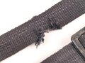 Blauer Webleinenriemen Wehrmacht, Breite 2cm, Vermutlich für Optikbehälter oder ähnliches, Gesamtlänge wie fotografiert 90cm