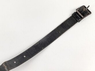 Schnallriemen aus massivem Leder. Breite 4,4cm,...