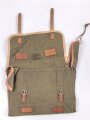 Frankreich wohl 2. Weltkrieg, Tasche/Musette für Koppel, gestempelt, ca. 22 x 27 x 9 cm, ungetragenes Stück