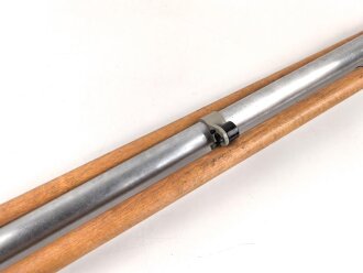 Gestell für ein optisches Gerät der Wehrmacht / Kriegsmarine. Hersteller Carl Zeiss Jena , guter Zustand, Originallack