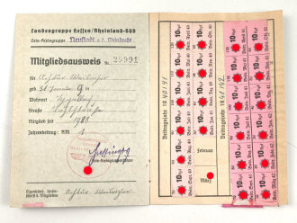 Reichsluftschutzbund Mitgliedsausweis. Orts-Kreisgruppe Neusatdt an der Weinstrasse. Ausgefüllt, mit Beitragsmarken, in gutem Zustand, sie erhalten ein ( 1 ) Stück