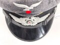 Luftwaffe, Schirmmütze für Mannschaften fliegendes Personal. Getragenes Stück in gutem Zustand, Kopfgrösse 57