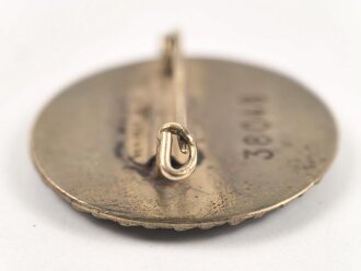Goldenes Ehrenzeichen der NSDAP, große Ausführung 30mm, Hersteller Deschler & Sohn München" Getragenes Stück in gutem Gesamtzustand, Verleihungsnummer 38048