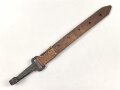 Ersatzteil für einen Rucksack für Gebirgstruppen der Wehrmacht. Ungebrauchtes Stück, ungeschwärzt