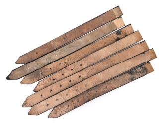 Sieben Lederriemen Wehrmacht, Breite je 2cm, Länge mindestens 22cm