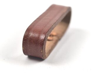 Schieber für ein Zweidornkoppel, braunes Leder, Innenmaß 44mm