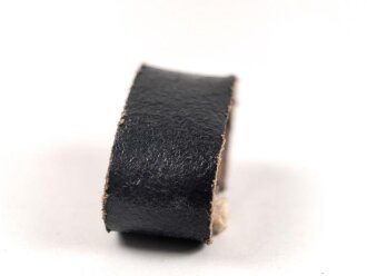 Schieber für einenTrageriemen der Wehrmacht, schwarzes Leder, Innenmaß 20mm