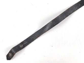 Teil eines Stahlhelm Kinnriemen der Wehrmacht ??