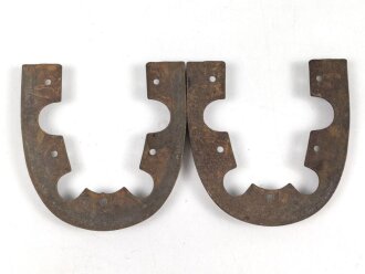 Paar Absatzeisen für Marschstiefel der Wehrmacht. Breite an der offenen Seite außen gemessen 77mm