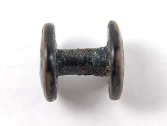 Doppelpilzkopf Wehrmacht, lackiertes Messing, Durchmesser 9mm