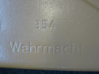Kraftstoffkanister Wehrmacht datiert 1942, überlackiert