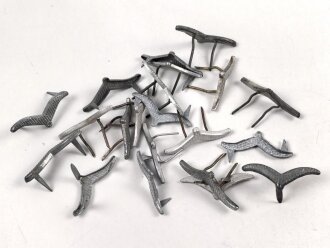 21 Schwingen für Kragenspiegel der Luftwaffe