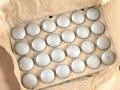 Paar silberne Knöpfe für Schulterstücke  Je 16mm Durchmesser, sie erhalten zwei ( 2 ) Stück aus der originalen Umverpackung