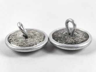 Paar Knöpfe für Schulterstücke der Wehrmacht, je 18,5mm