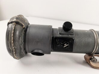 Entfernungsmesser 36 der Wehrmacht, Hersteller fwq 1942. Gute Durchsicht, vermutlich überlackiertes Stück. Gängig, Gummi weich