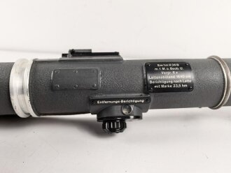 Entfernungsmesser 36 der Wehrmacht, Hersteller fwq 1942. Gute Durchsicht, vermutlich überlackiertes Stück. Gängig, Gummi weich