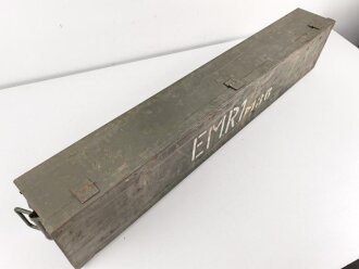 Transportkasten zum Entfernungsmesser 36 der Wehrmacht, Hersteller cxn, aussen überlackiertes Stück. Innen Originallack und sehr guter Inneneinteilung