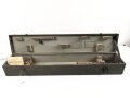 Transportkasten zum Entfernungsmesser 36 der Wehrmacht, Hersteller cxn, aussen überlackiertes Stück. Innen Originallack und sehr guter Inneneinteilung