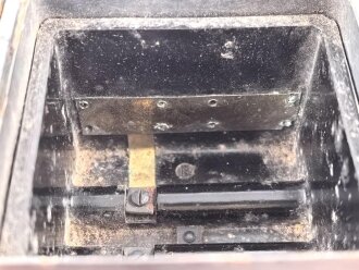 Batteriekasten ( Behälter für Stromquelle) unter anderem zum Entfernungsmesser 36, Originallack