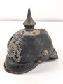 Bayern 1.Weltkrieg, feldgraue Pickelhaube für Mannschaften. Ungereinigter Fundzustand, datiert 1916