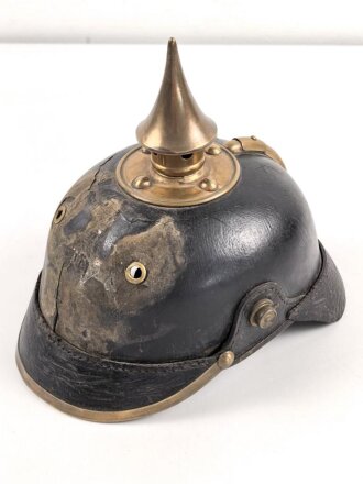 Preussen , unvollständige Pickelhaube für Mannschaften. Kammerstück von 1888 , ungereinigt.