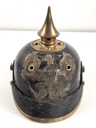 Preussen , unvollständige Pickelhaube für Mannschaften. Kammerstück von 1888 , ungereinigt.