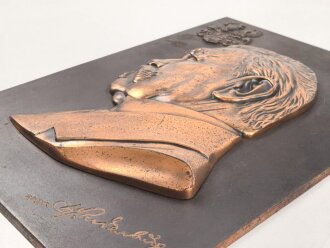 Kaiserreich,  Metallrelief darstellend von Hindenburg. Eisen verkupfert, Maße 32 x 46cm